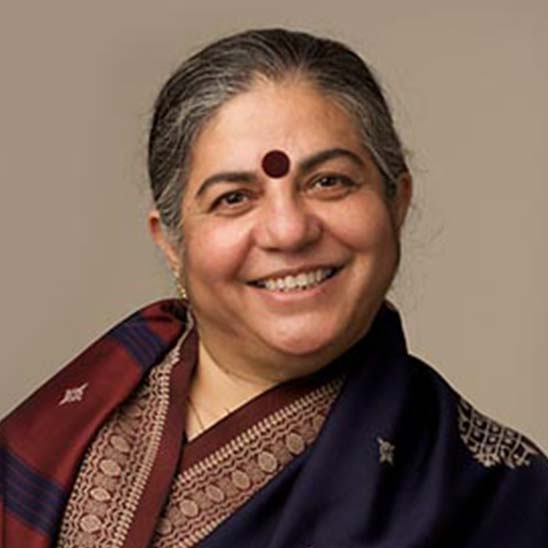 La Terra nelle nostre mani. Intervista a Vandana Shiva.